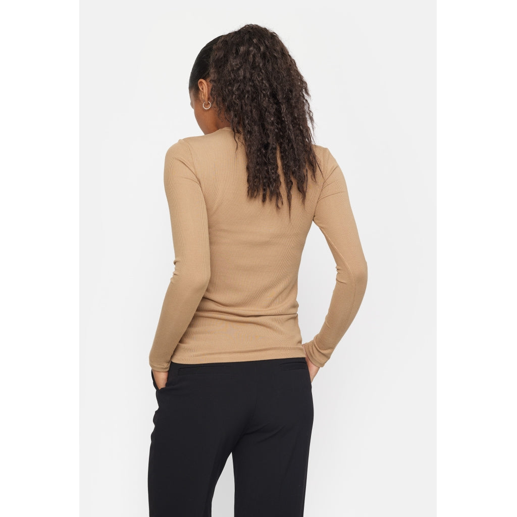 Fenja O-Neck Top