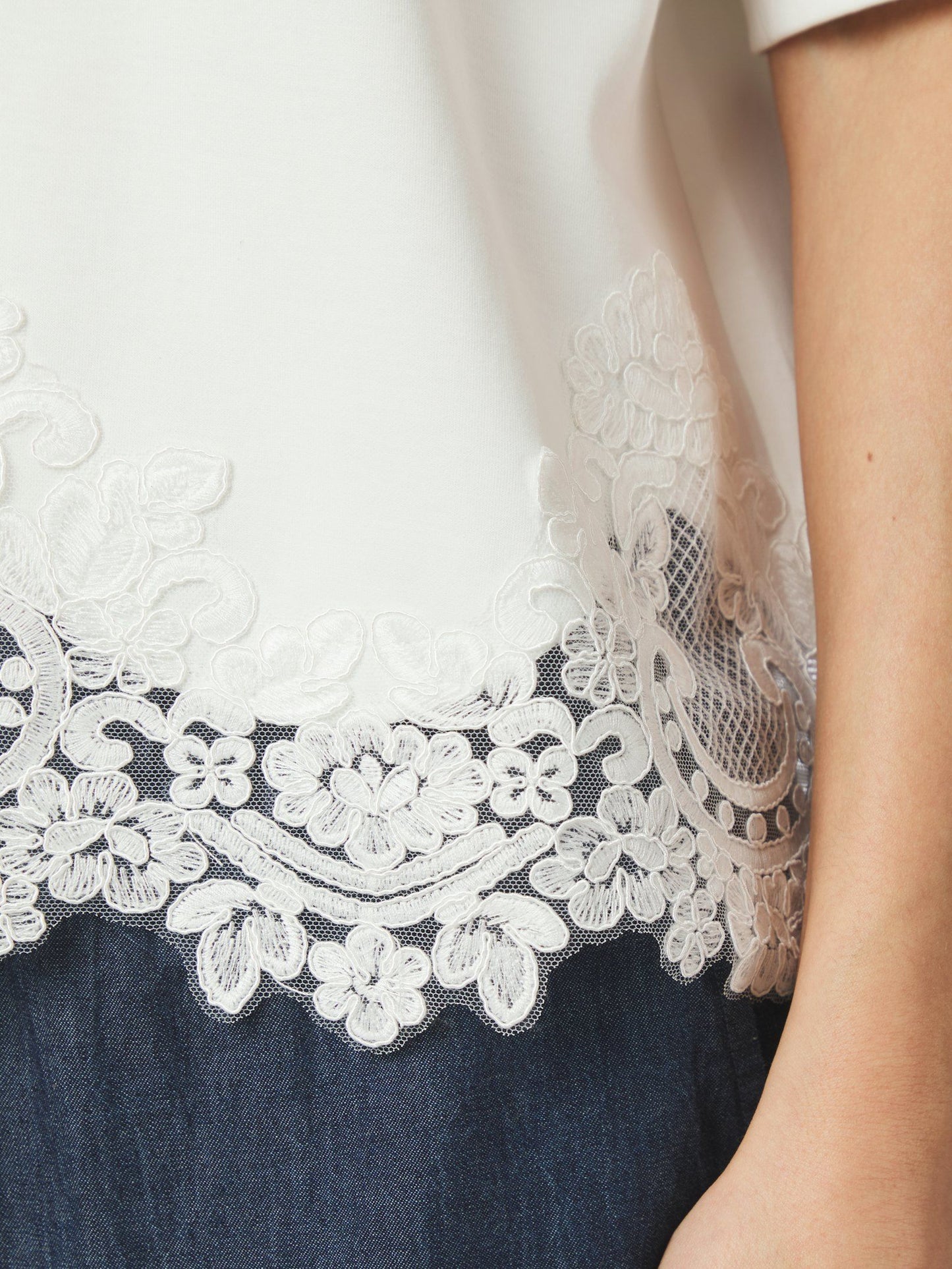 Iria lace tee