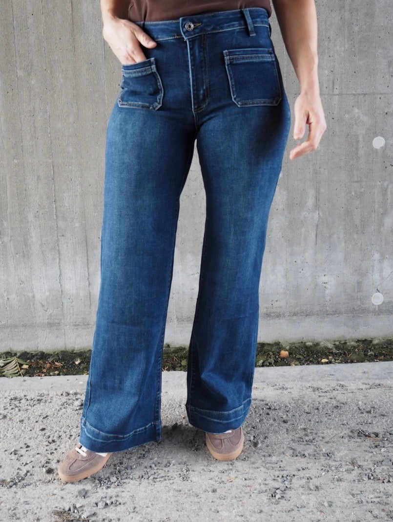Massimo pocket in front denim