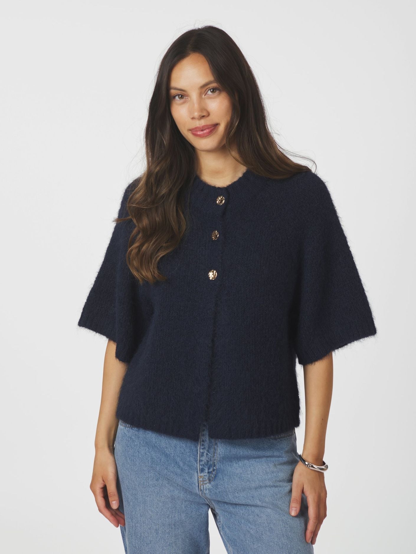 Benuta Fluffy Knit Cardigan Marineblå FORHÅNDSORDRE