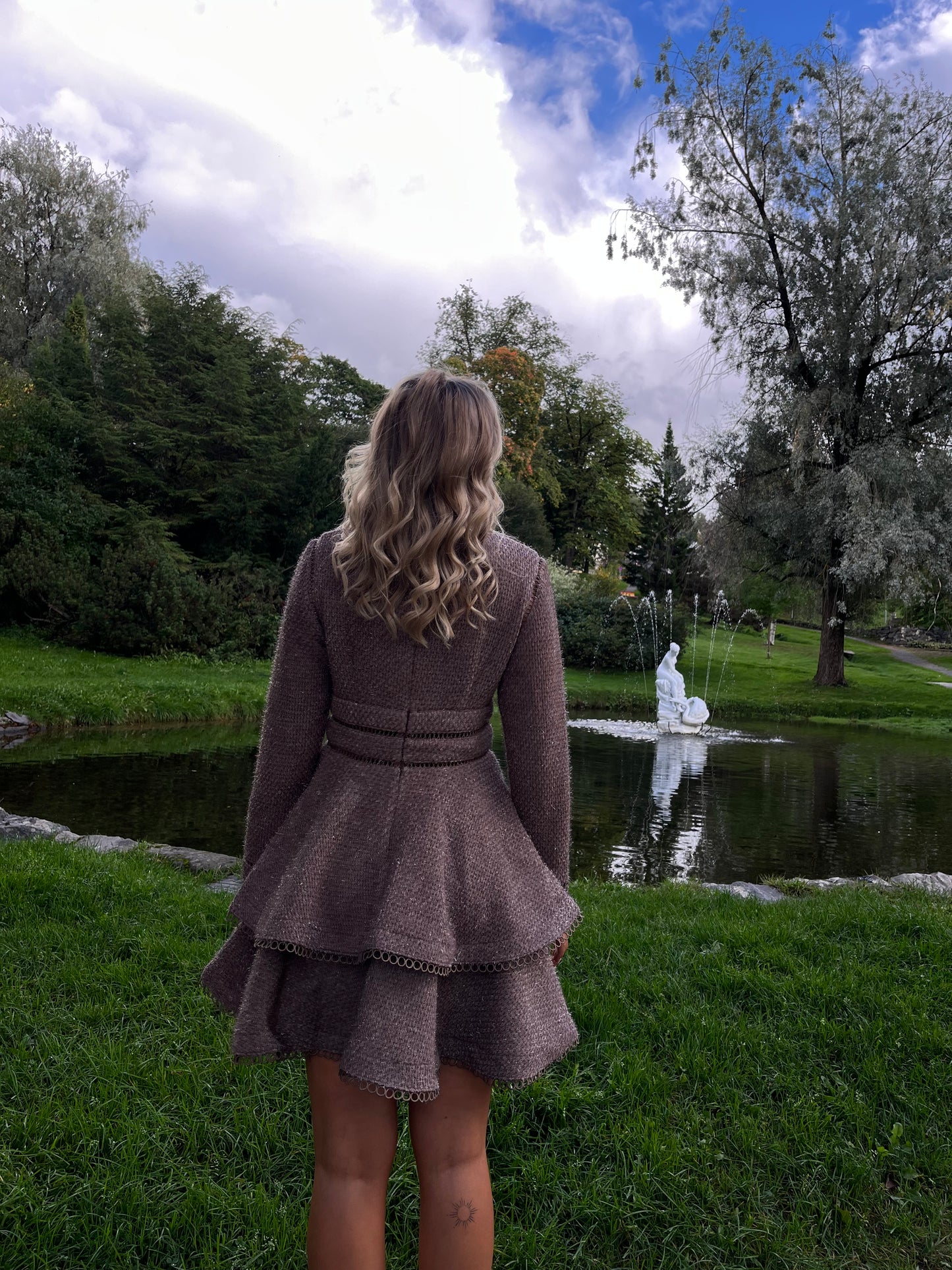 ELLIE MINI DRESS TAUPE