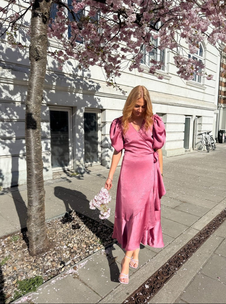 sinda dress