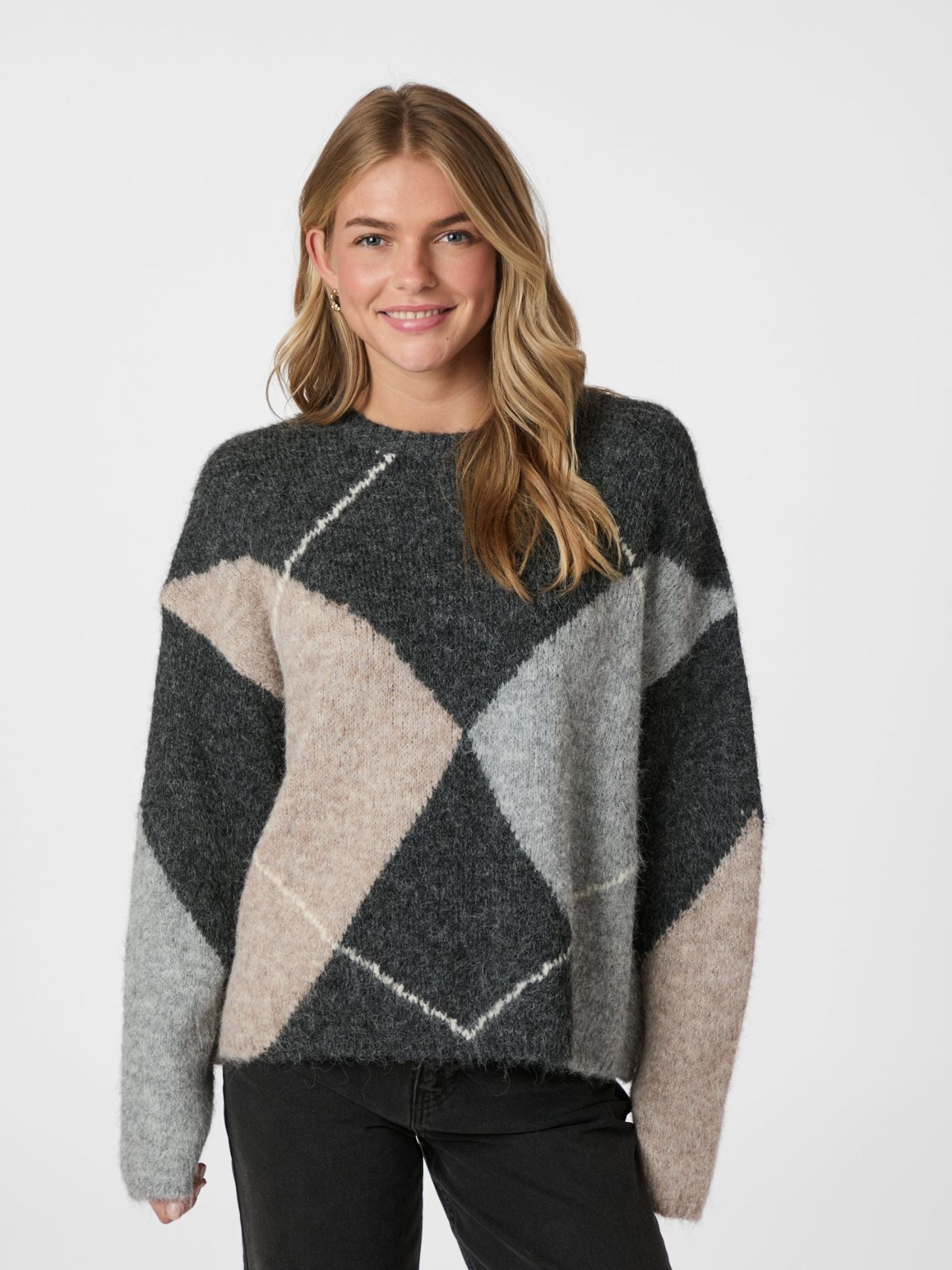 Inga Check Fluffy Knitt FORHÅNDSBESTILLING