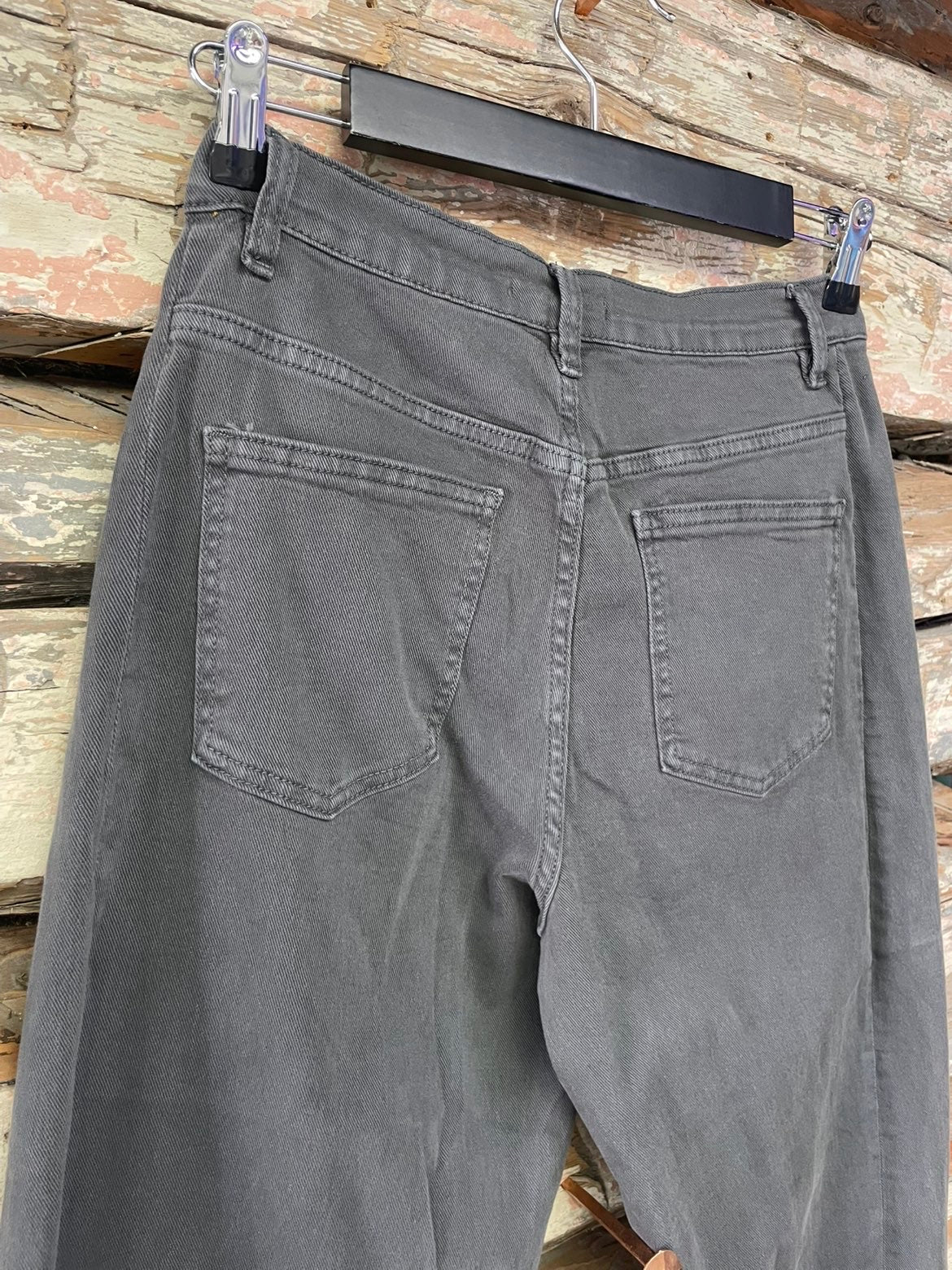 Julietta Pant