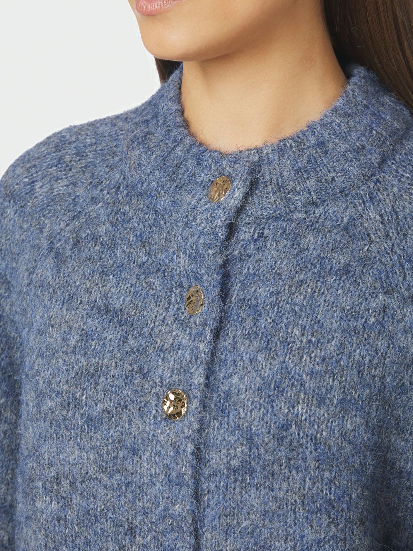 Benuta  Fluffy Knit Cardigan