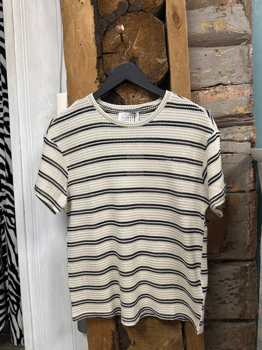 Veda Short Sleeve