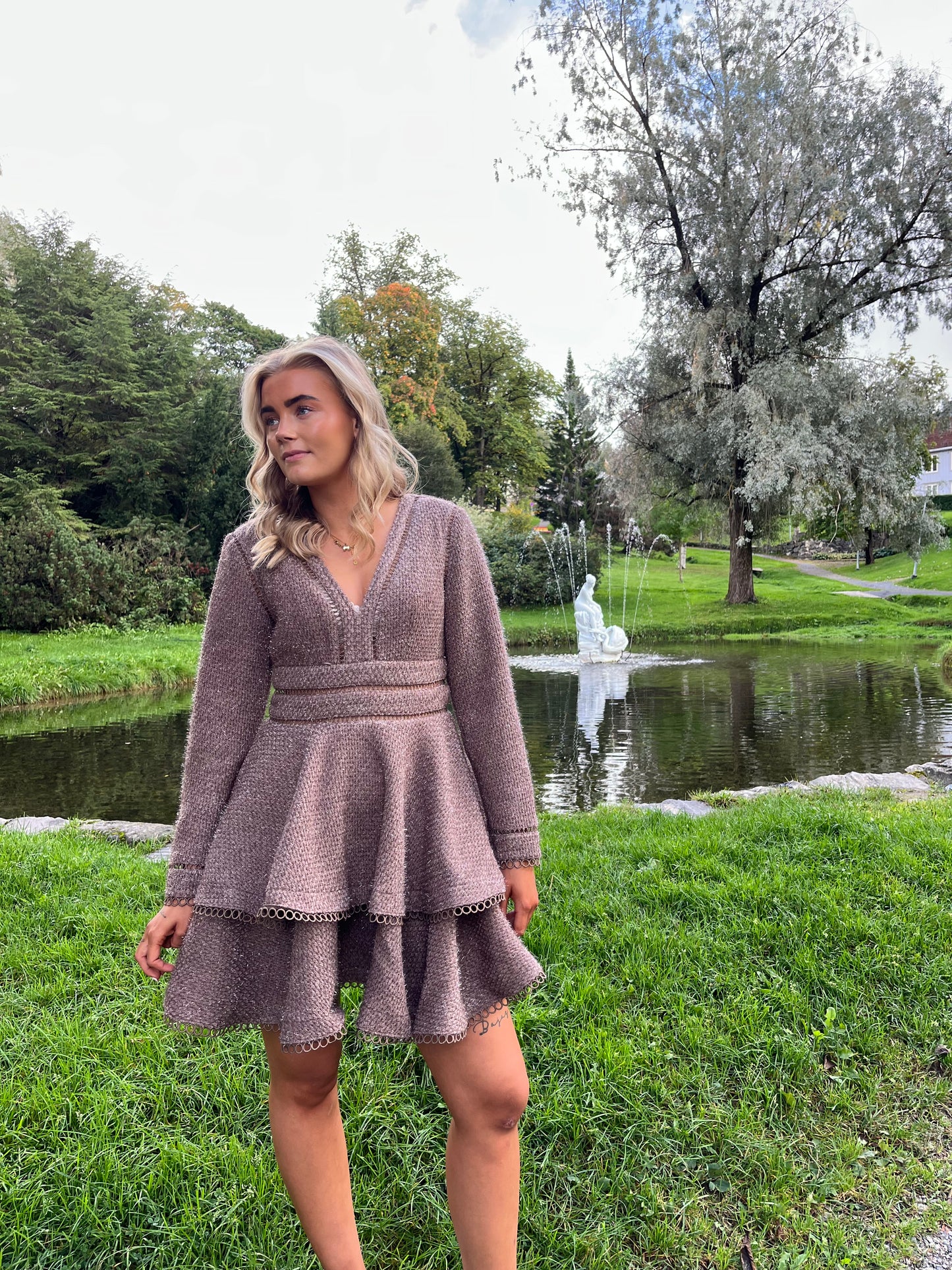 ELLIE MINI DRESS TAUPE