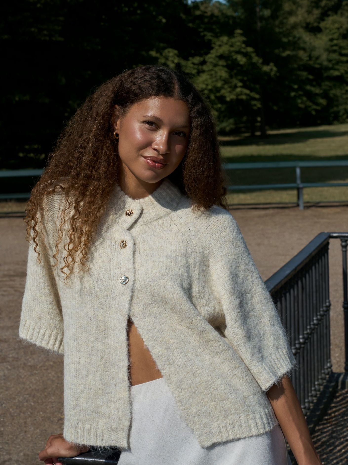 Benuta  Fluffy Knit Cardigan