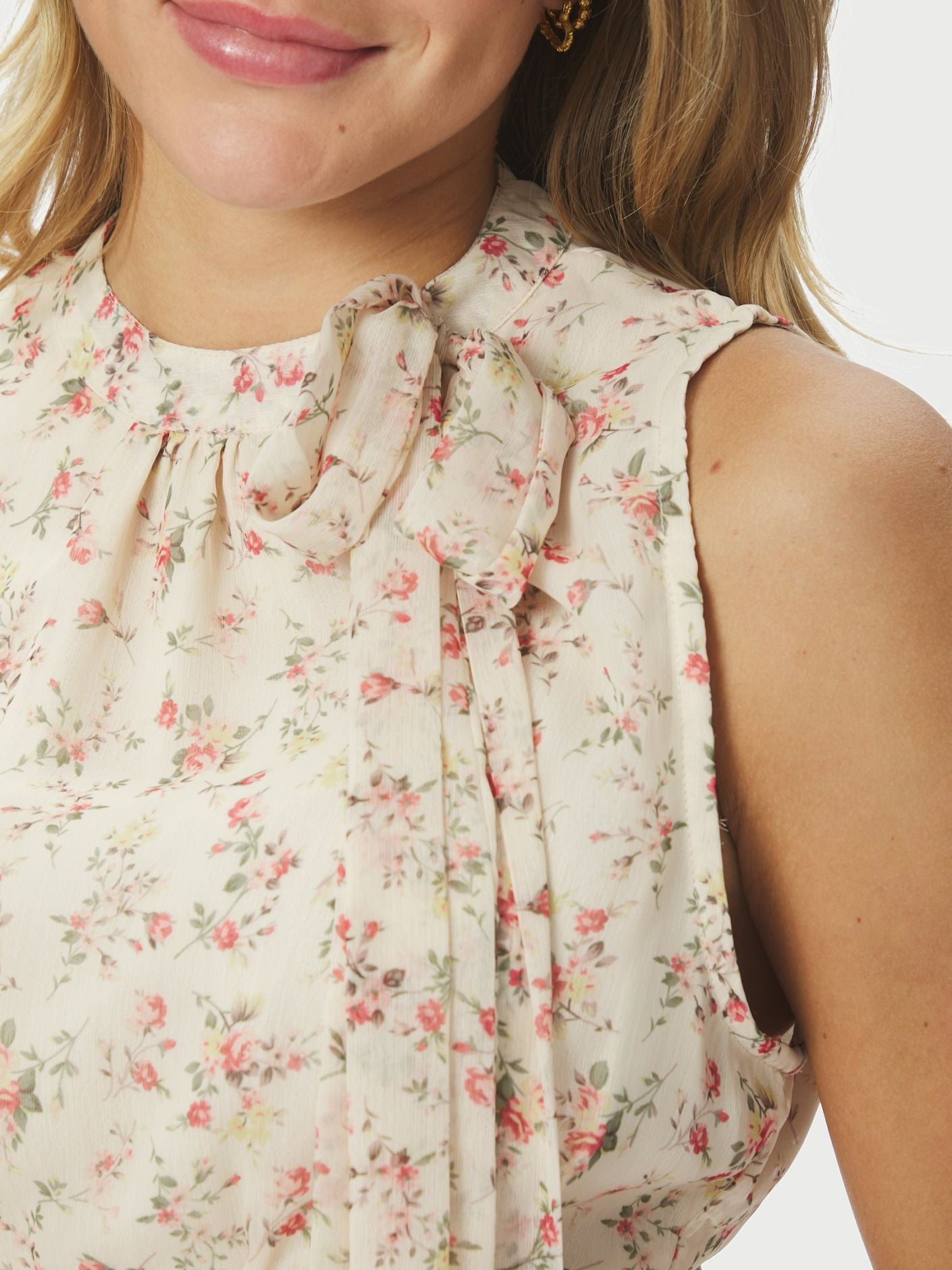 Ansol meadow printed top
