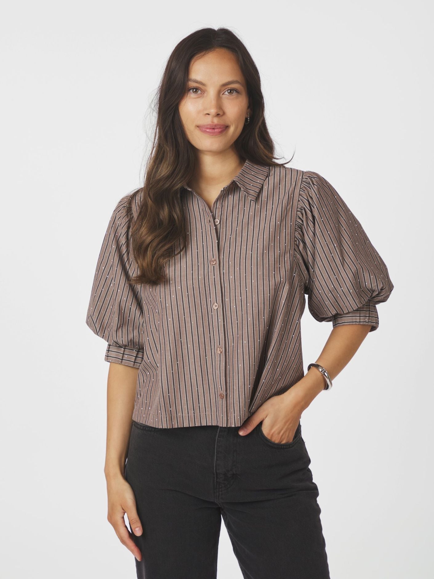 Etta Soft Stripe Stone Shirt FORHÅNDSORDRE