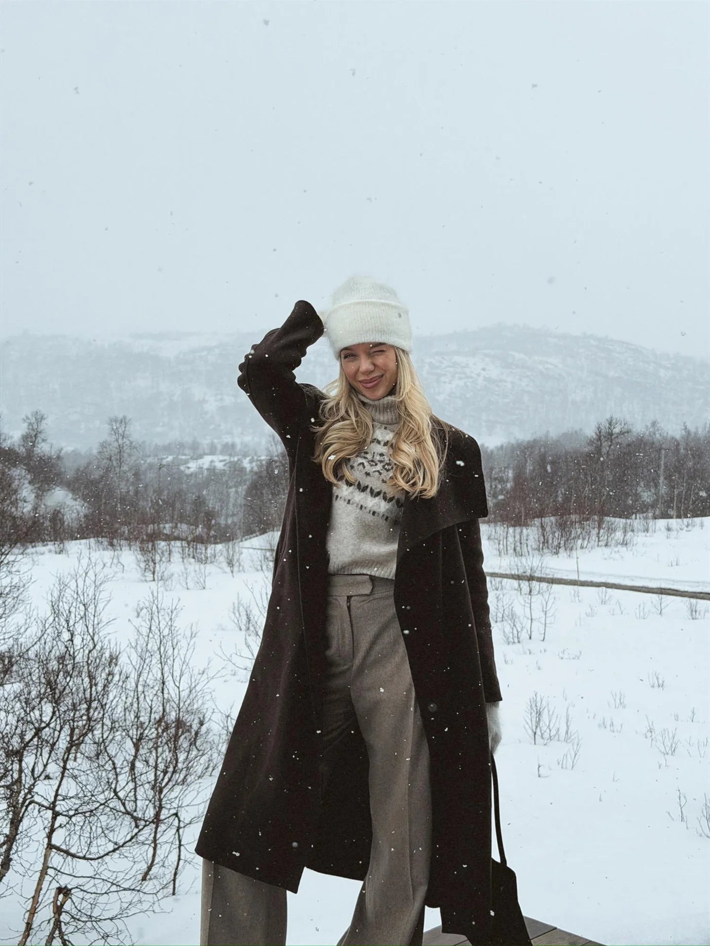 Monica coat