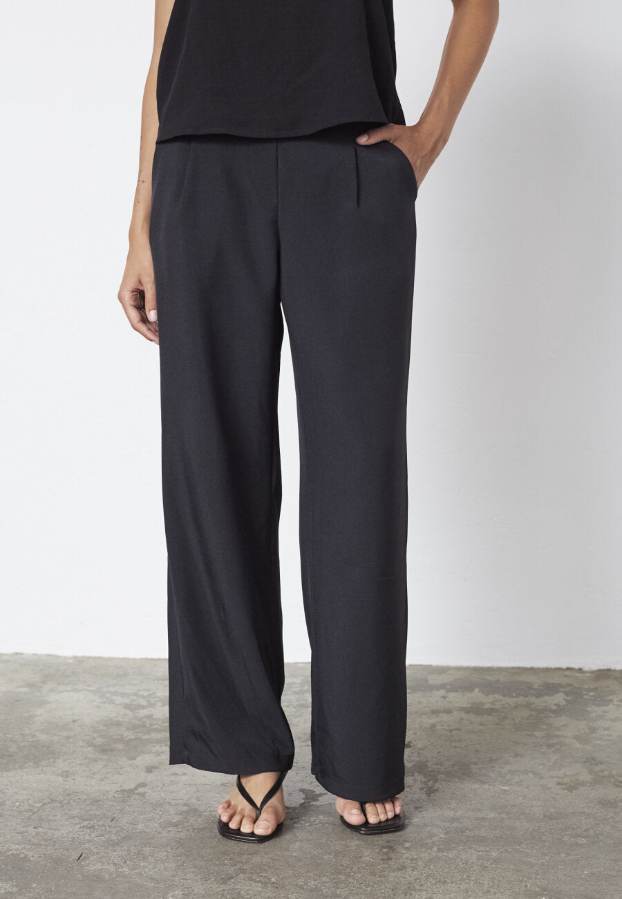 Viksa Pant - Svart