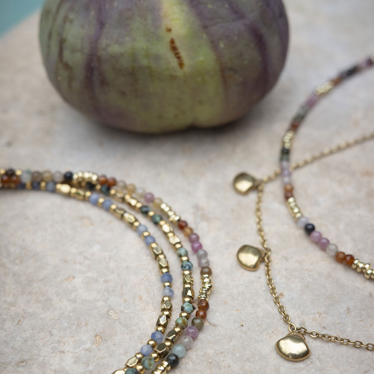 Shiny bracelt -wild nature