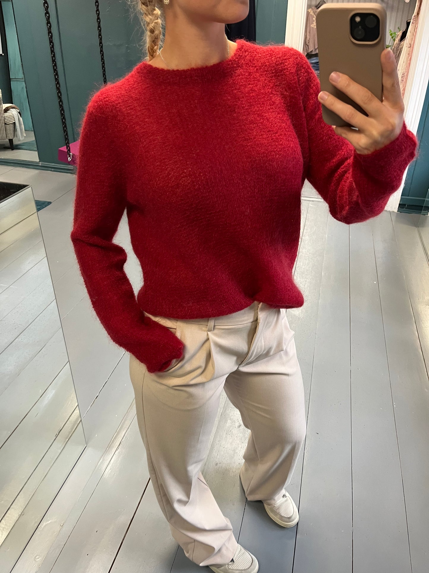 New Maddy Rød