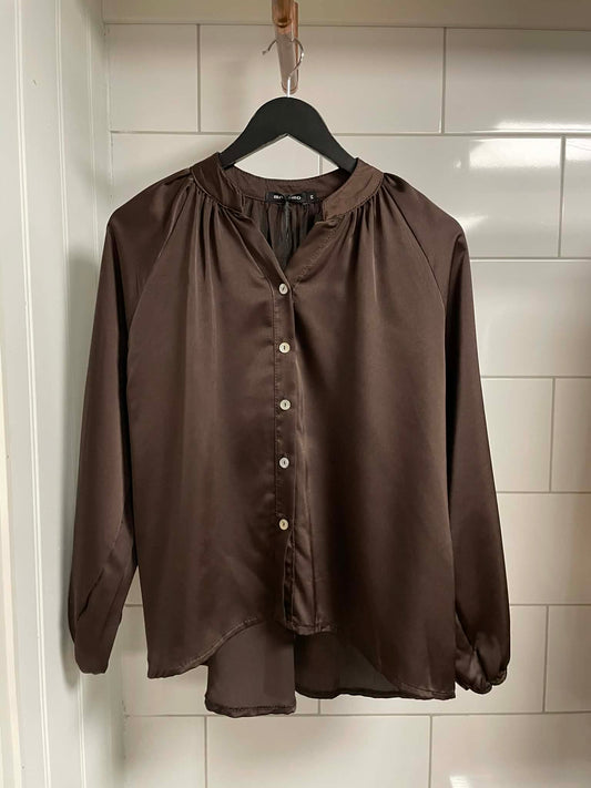Sateen blouse v-neck