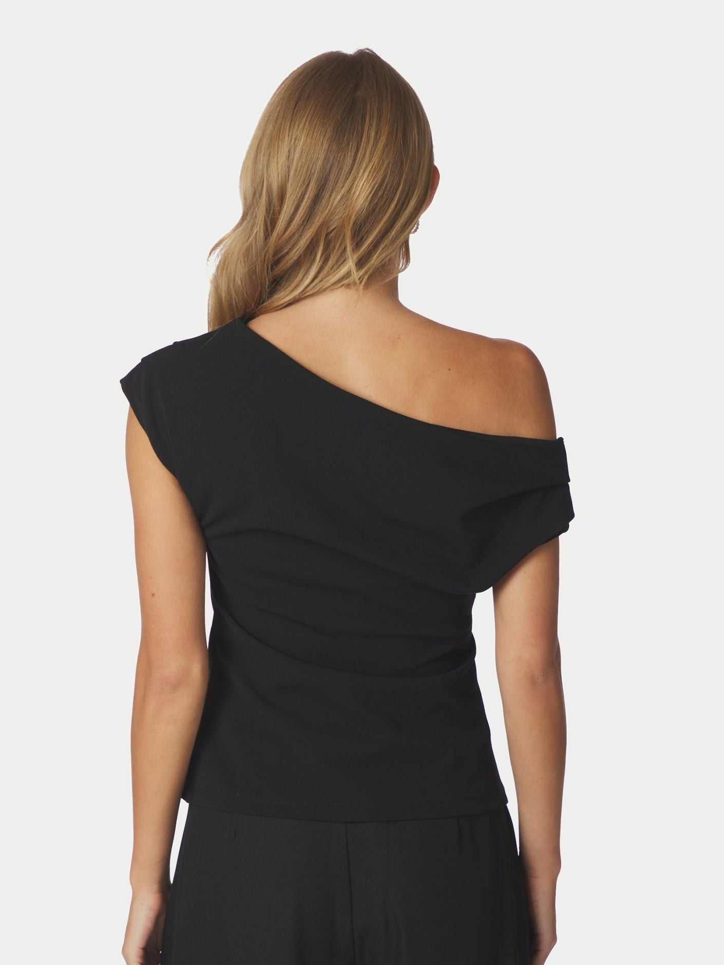 Mabelle drapy top