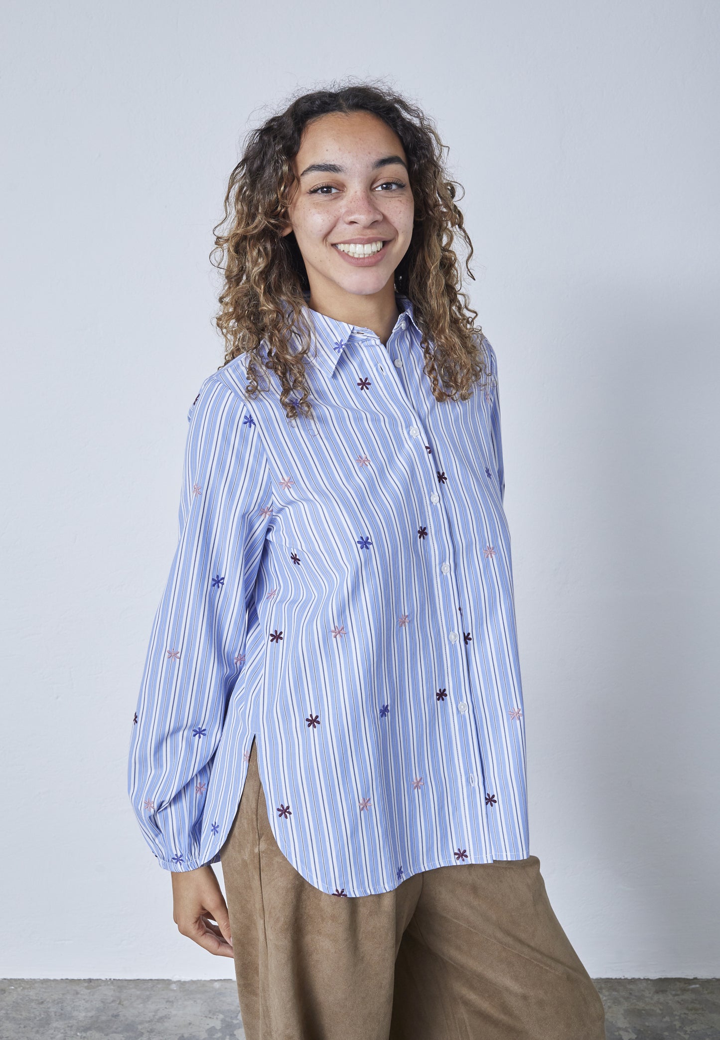 ISTEA Skjorte -  Blue Stripe