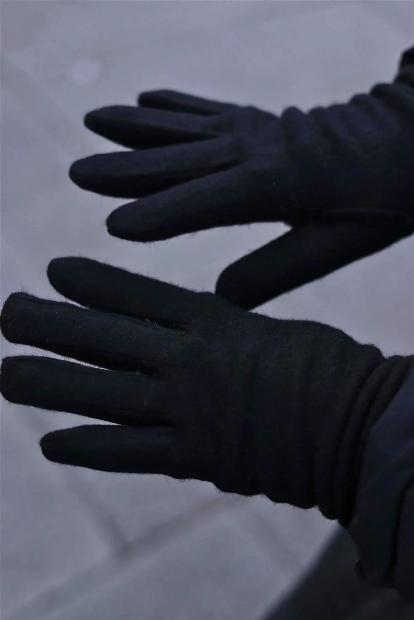 Salka Glove - Svart