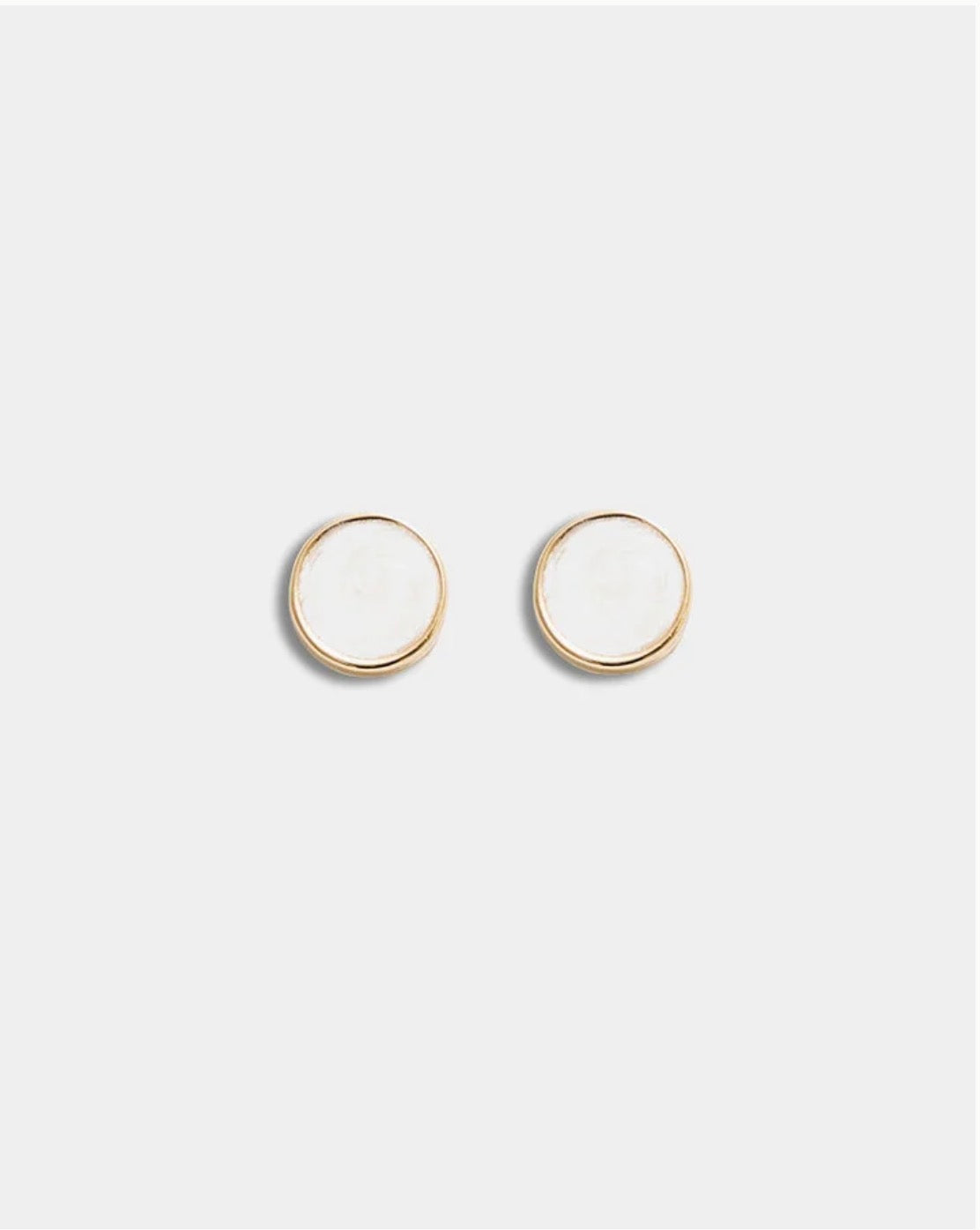 Ava Petite Pearl Studs - Gold Pearl White